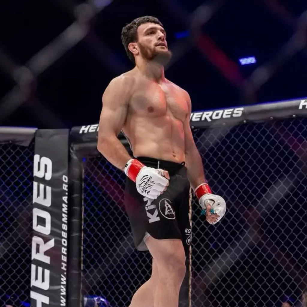 Al patrulea meci la profesioniști pentru Marius